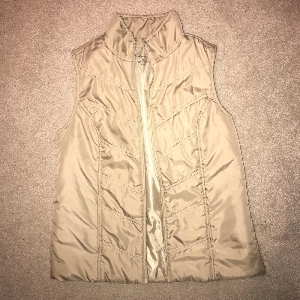 cute winter vest!